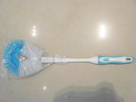 Toilet brush