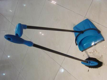 Dustpan with broom